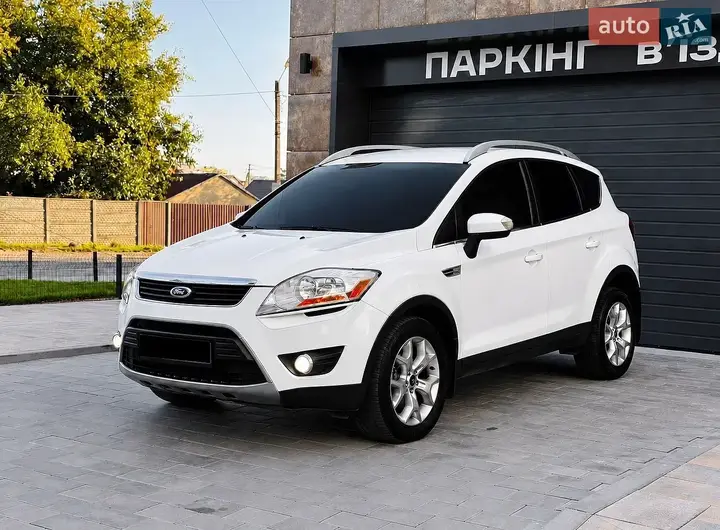 Ford Kuga 2012 photo 3