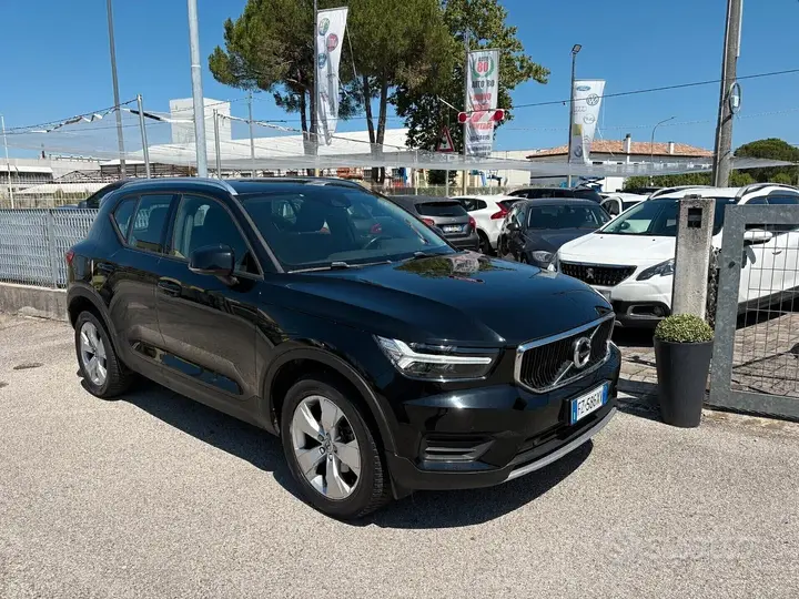 Volvo Xc40 2019 photo 2