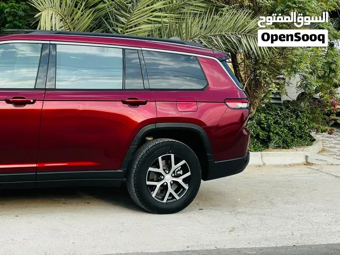 Jeep Grand Cherokee L 2024 photo 3