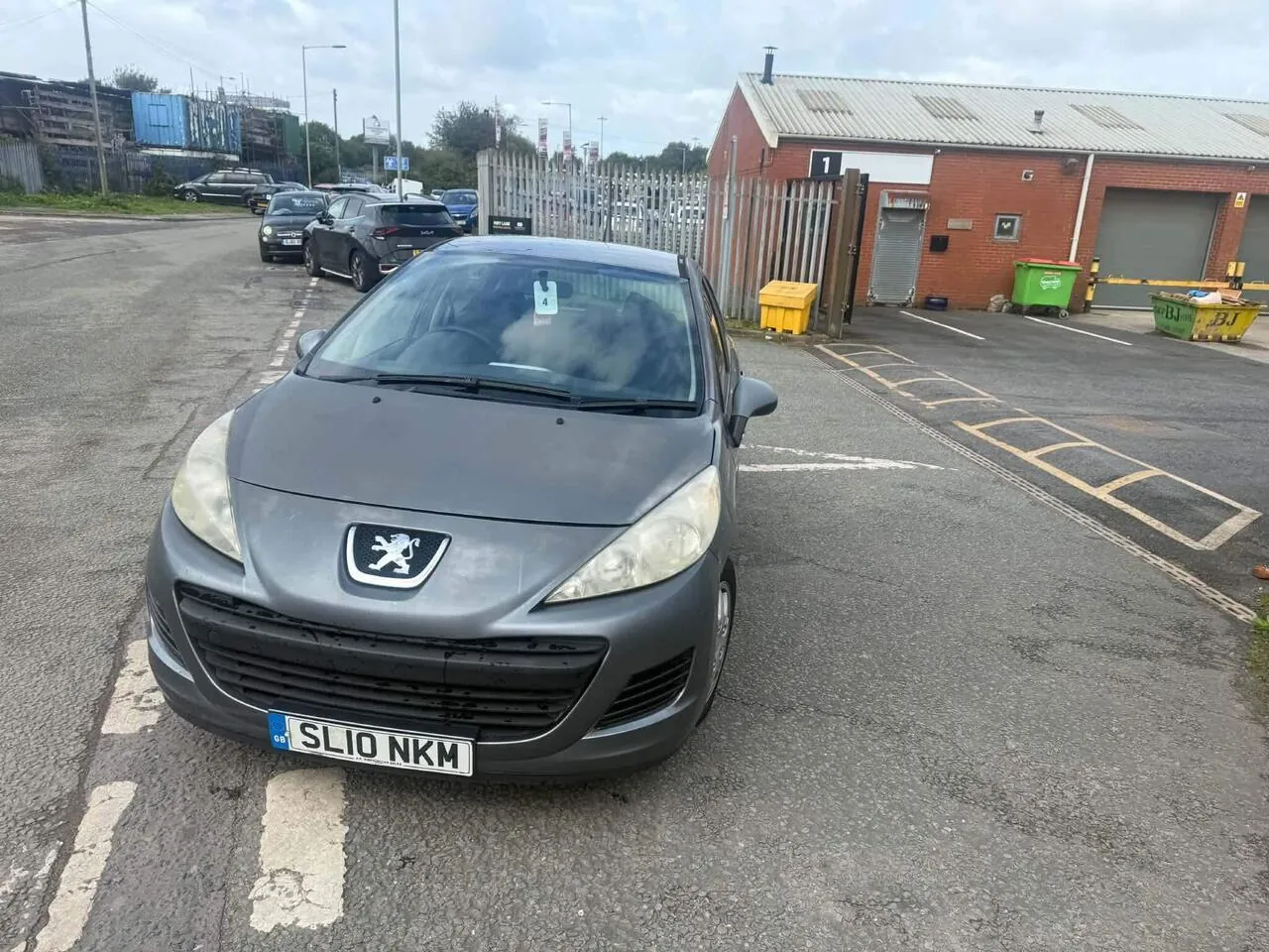 Peugeot 207 2010 photo 5