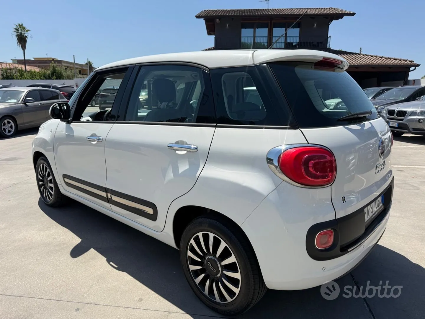 Fiat 500L 2015 photo 4