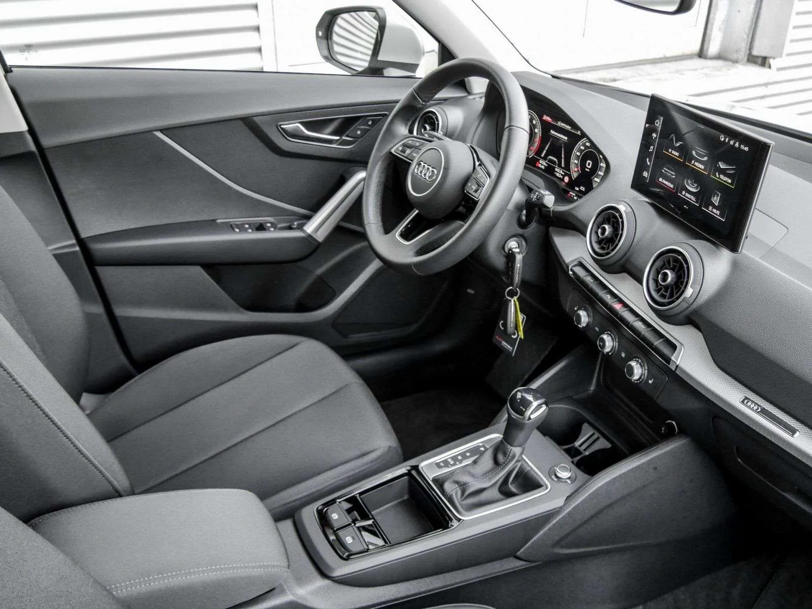 Audi Q2 2026 photo 4