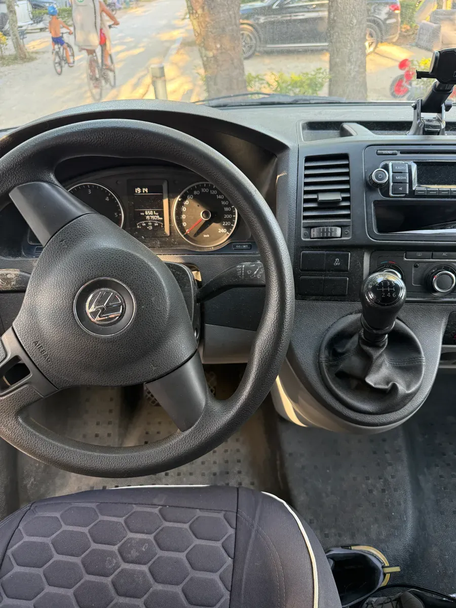 Volkswagen T5