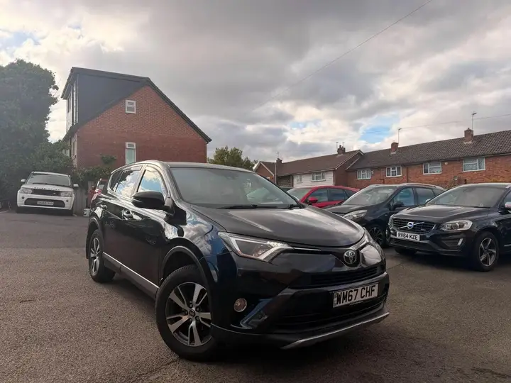 Toyota Rav4 2017 photo 3