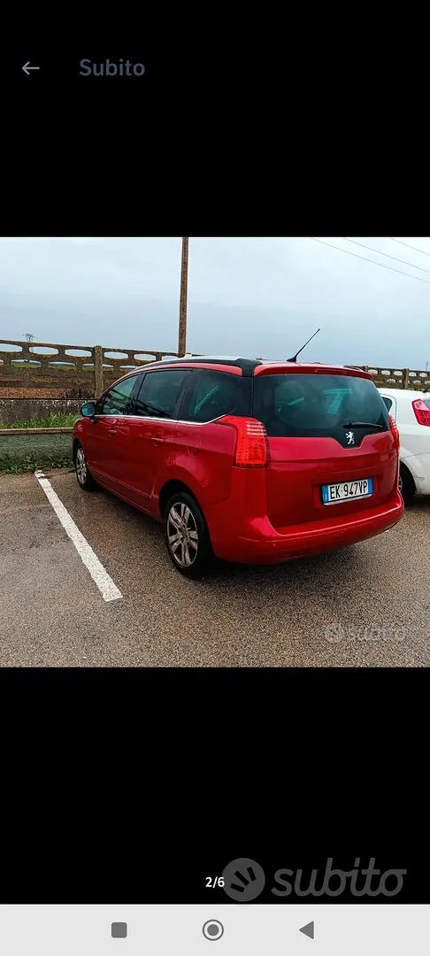 Peugeot 5008