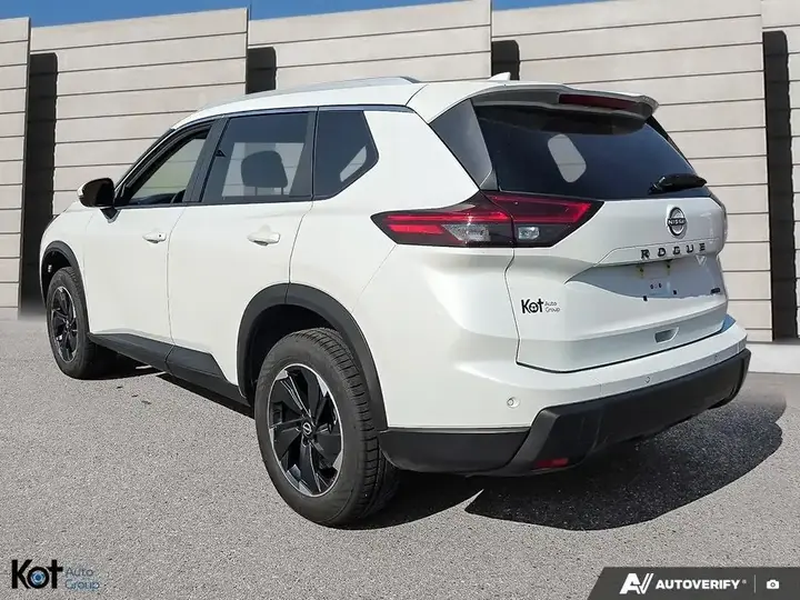 Nissan Rogue 2025 photo 4