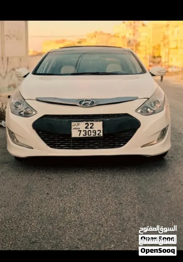 Hyundai Sonata 2012 photo 2