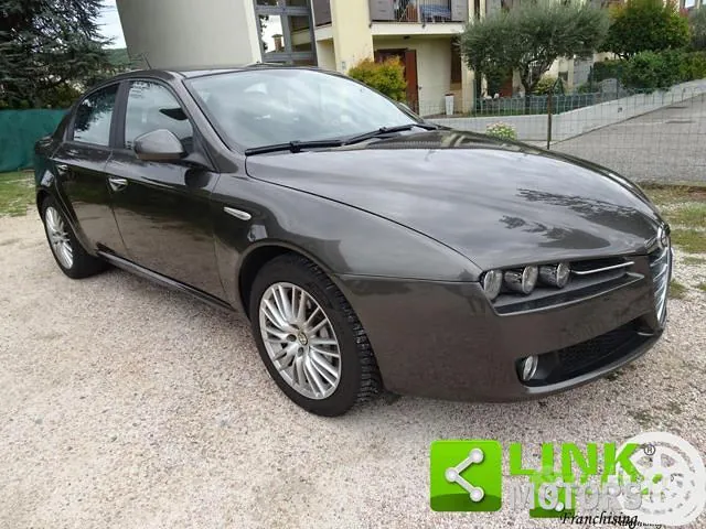 Alfa Romeo 159