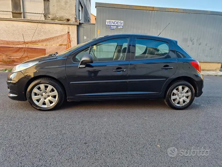 Peugeot 207 2007 photo 4