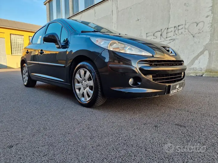 Peugeot 207 2007 photo 2