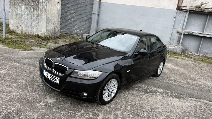 BMW 320 2008 photo 3