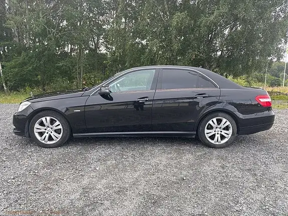 Mercedes-Benz E200C