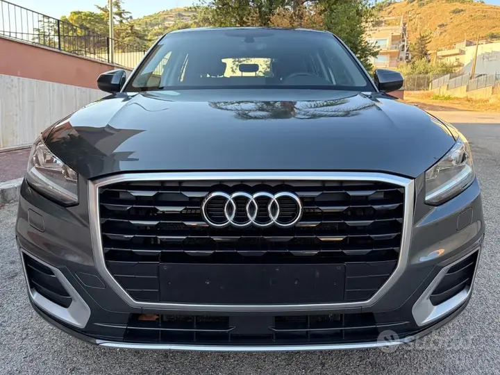 Audi Q2 2017 photo 2