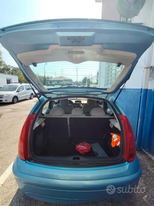 Citroen C3 2003 photo 2
