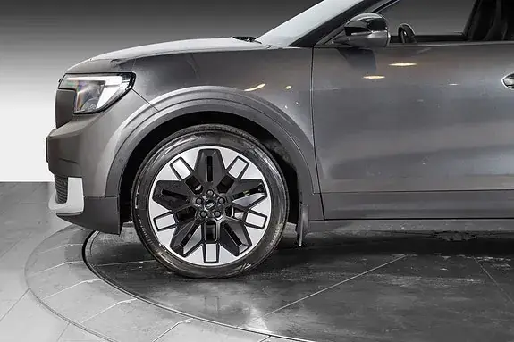 Ford Explorer 2024 photo 5