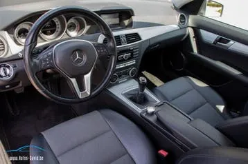 Mercedes-Benz C-Class 2012 photo 3