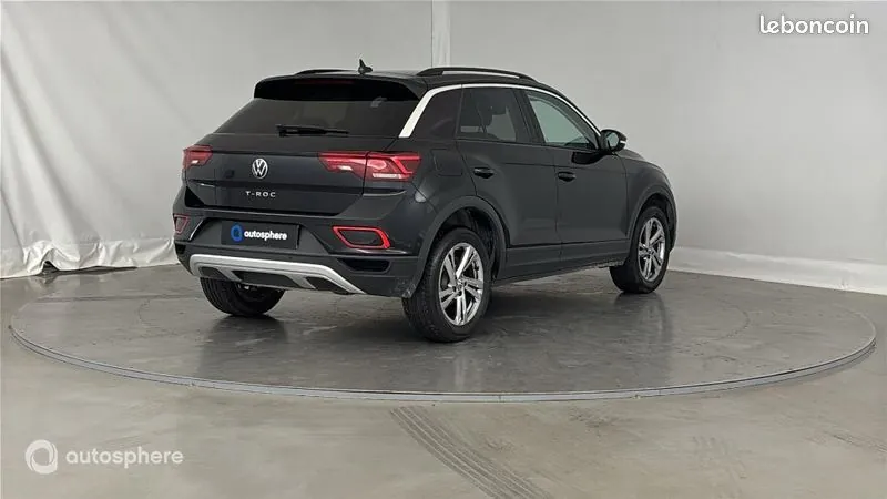 Volkswagen T-Roc 2025 photo 5
