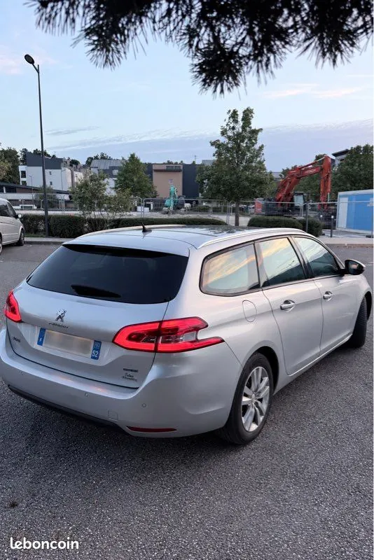 Peugeot 308 2016 photo 2