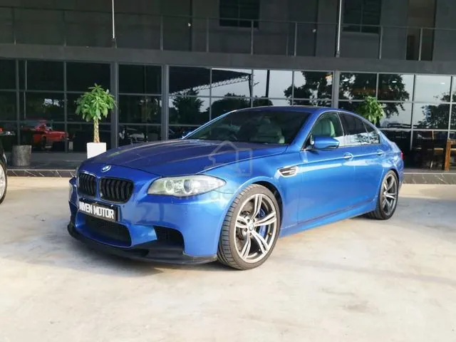 BMW M5
