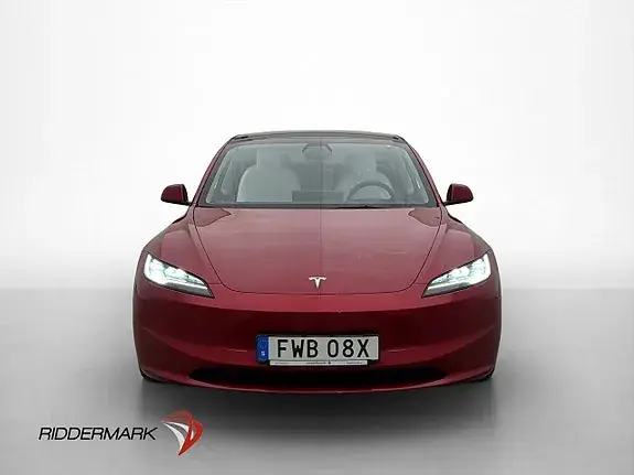 Tesla Model 3 2024 photo 3