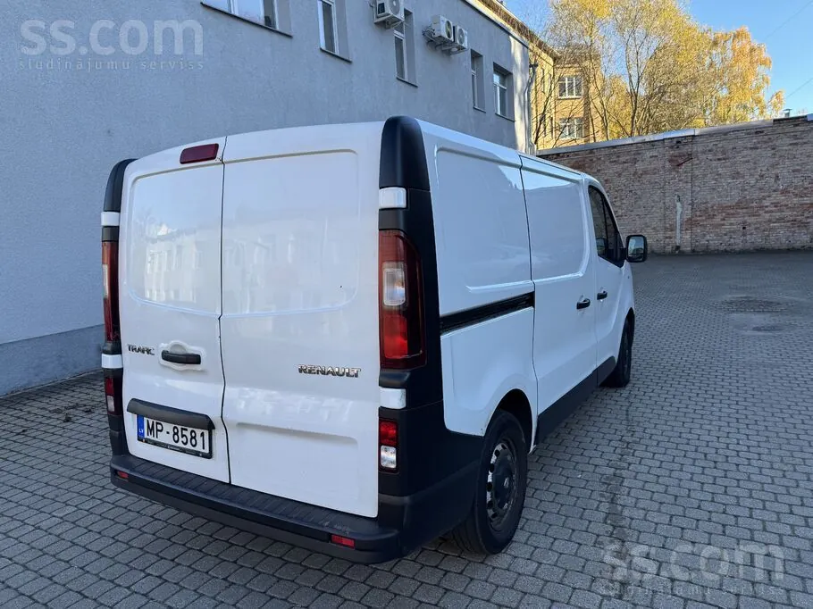 Renault Trafic 2016 photo 5
