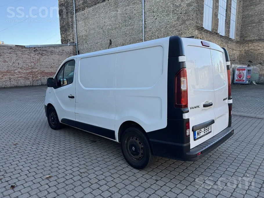 Renault Trafic 2016 photo 4