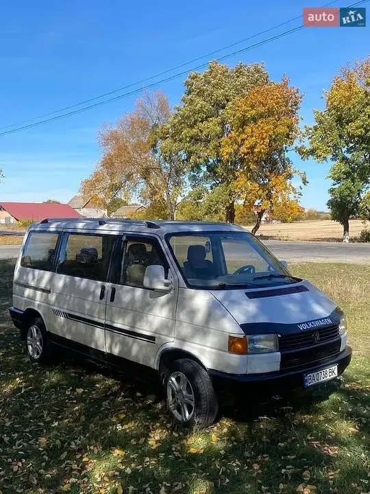 Volkswagen Transporter 1991 photo 3