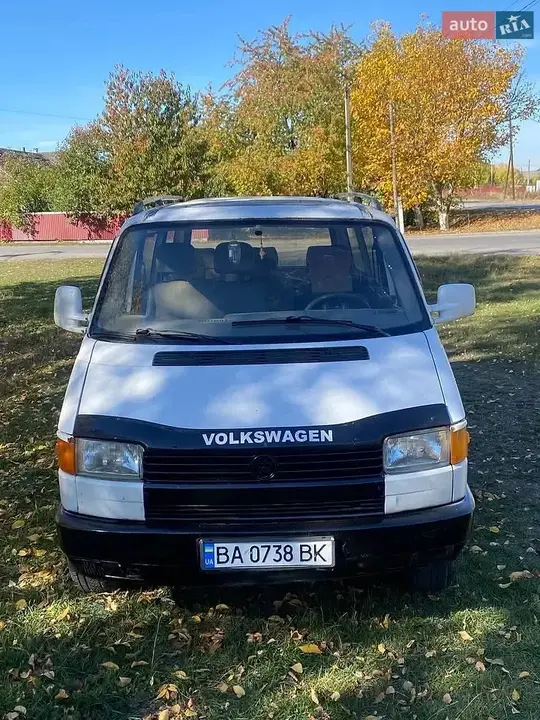 Volkswagen Transporter 1991 photo 2