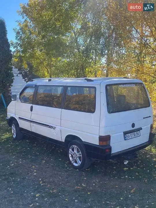 Volkswagen Transporter 1991 photo 5