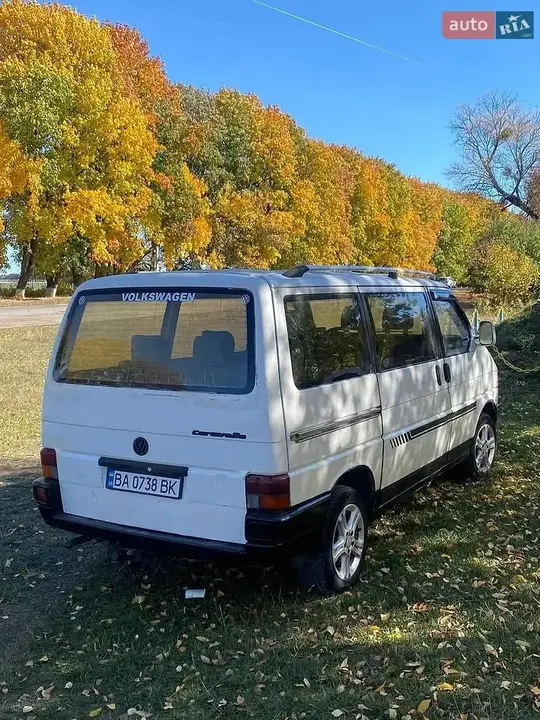 Volkswagen Transporter 1991 photo 4