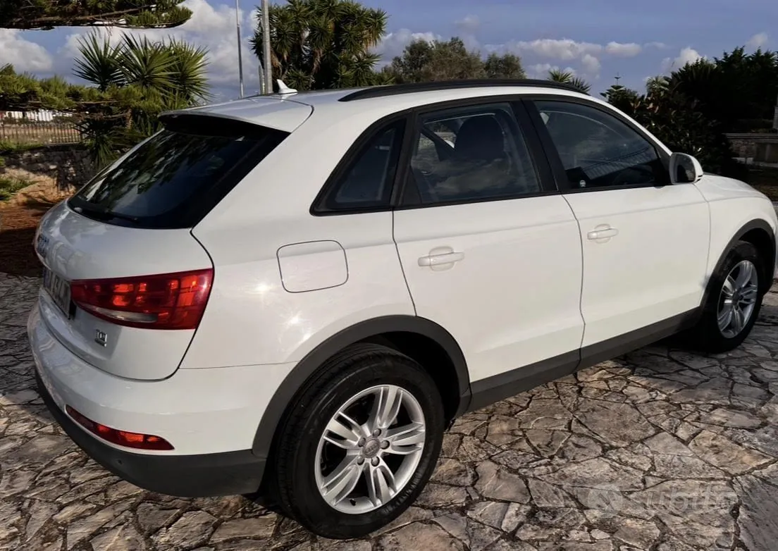 Audi Q3 2014 photo 3