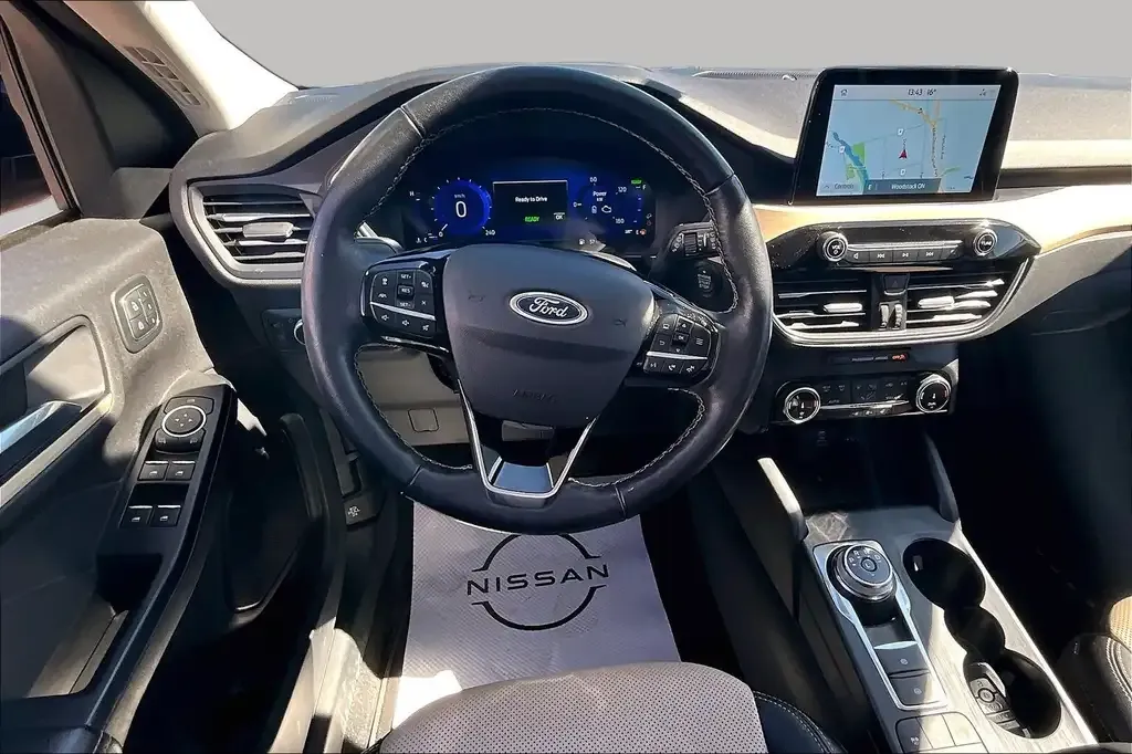 Ford Escape 2022 photo 3
