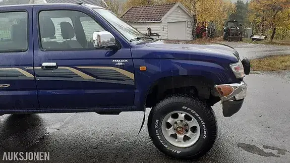 Toyota Hilux 2005 photo 5