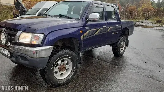 Toyota Hilux 2005 photo 3