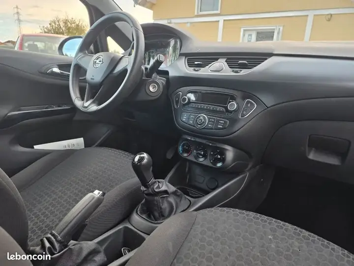 Opel Corsa 2017 photo 2