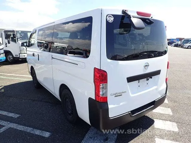 Nissan Nv350Caravan 2021 photo 3
