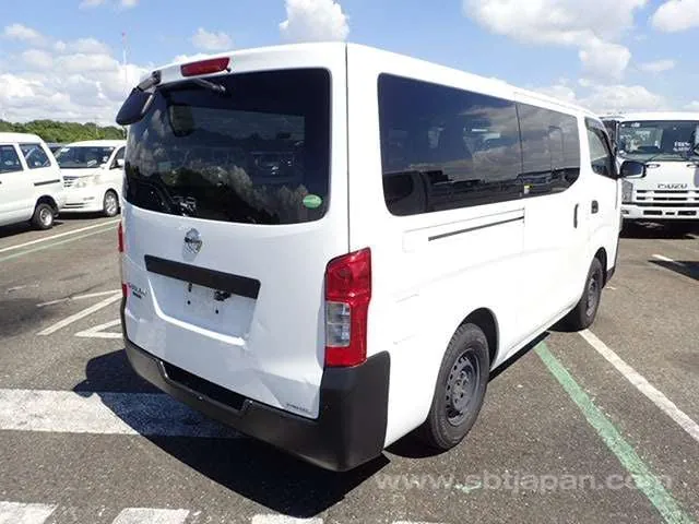 Nissan Nv350Caravan 2021 photo 4