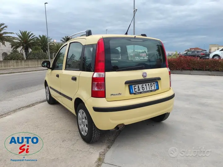 Fiat Panda 2010 photo 4