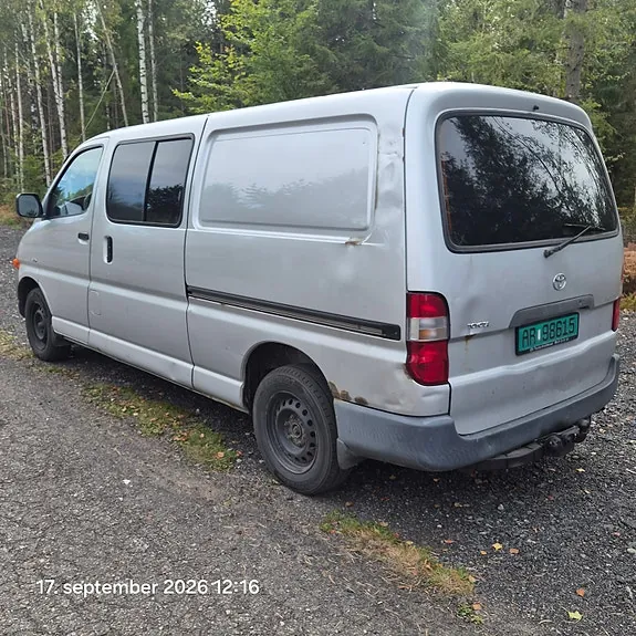 Toyota Hiace 2006 photo 3