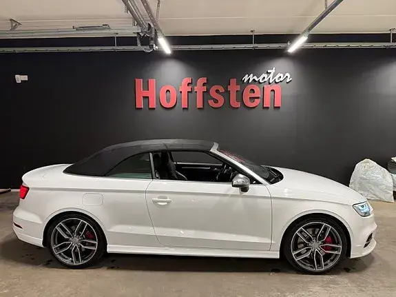 Audi S3 2017 photo 2