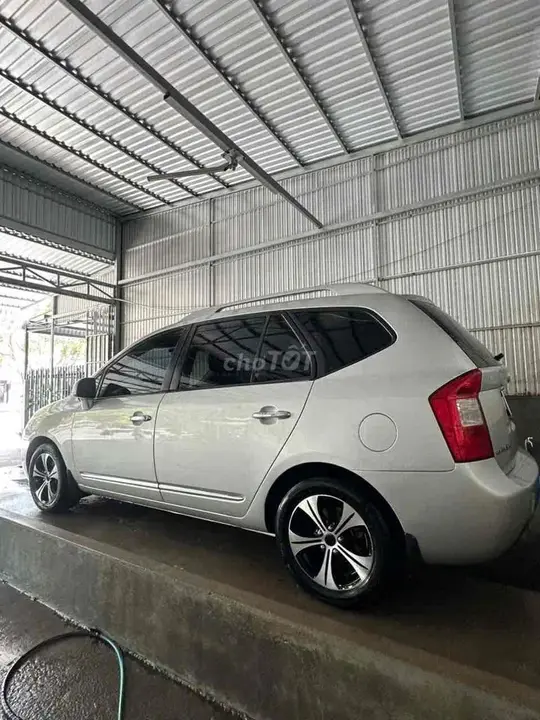 Kia Carens 2016 photo 2