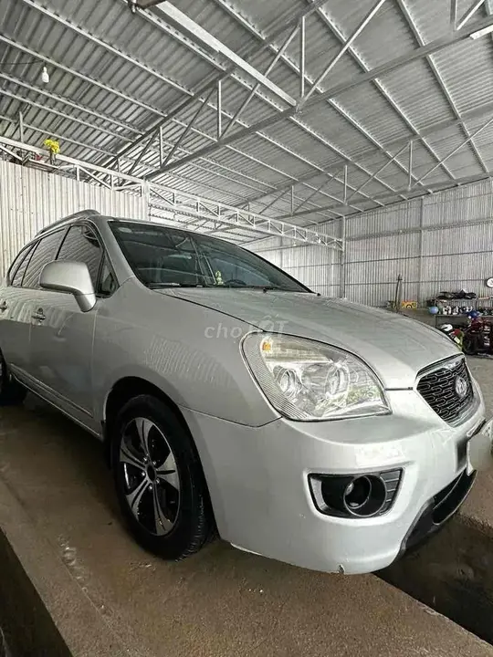 Kia Carens 2016 photo 4