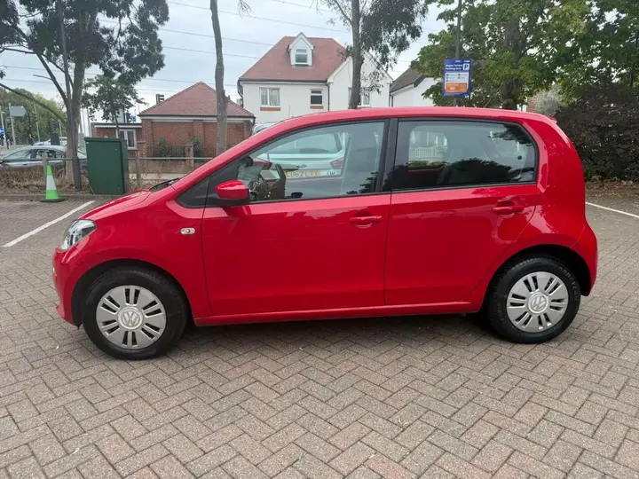 Volkswagen Up 2015 photo 3