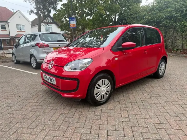 Volkswagen Up 2015 photo 2