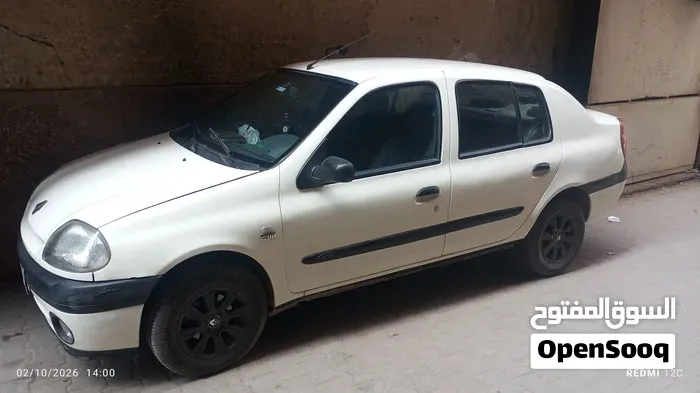 Renault Clio 2002 photo 2