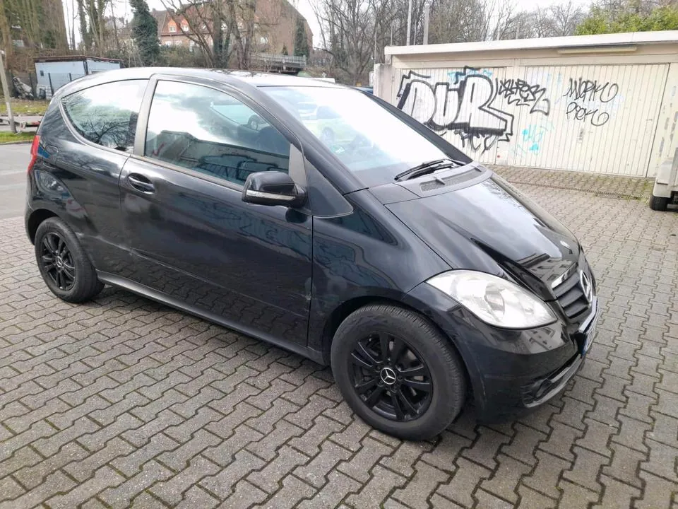 Mercedes-Benz A