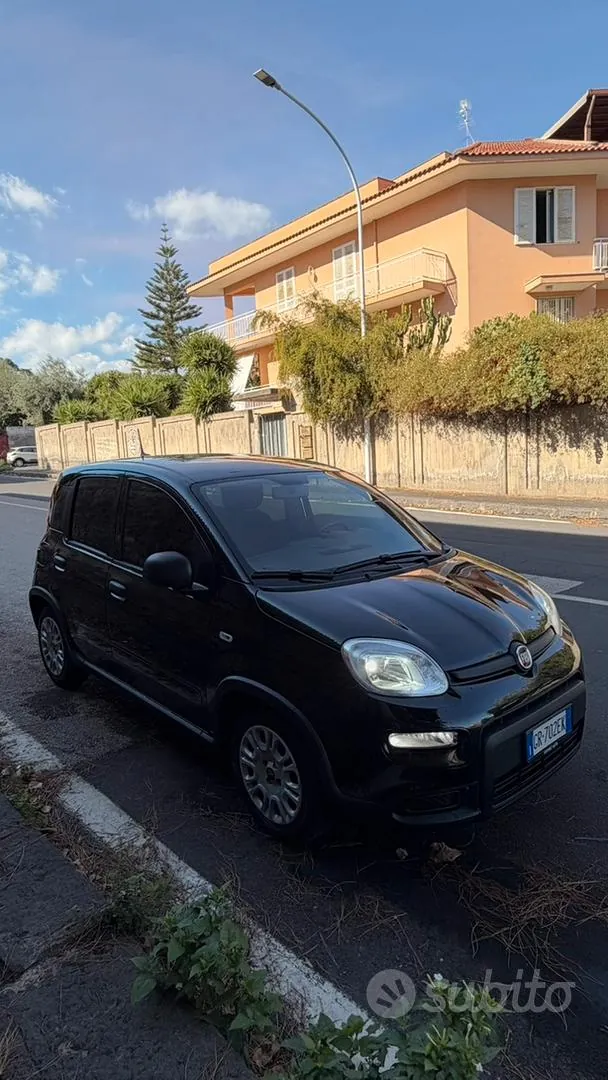 Fiat Panda 2023 photo 2