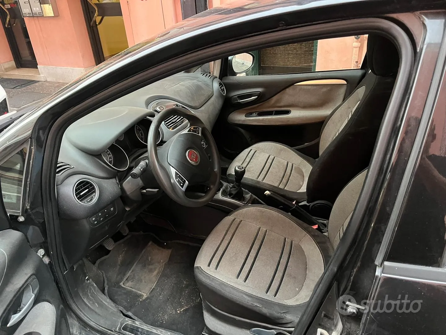 Fiat Punto Evo 2010 photo 2