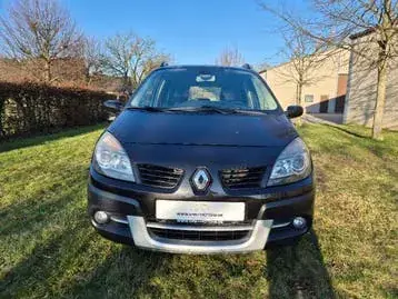 Renault Scenic photo 2