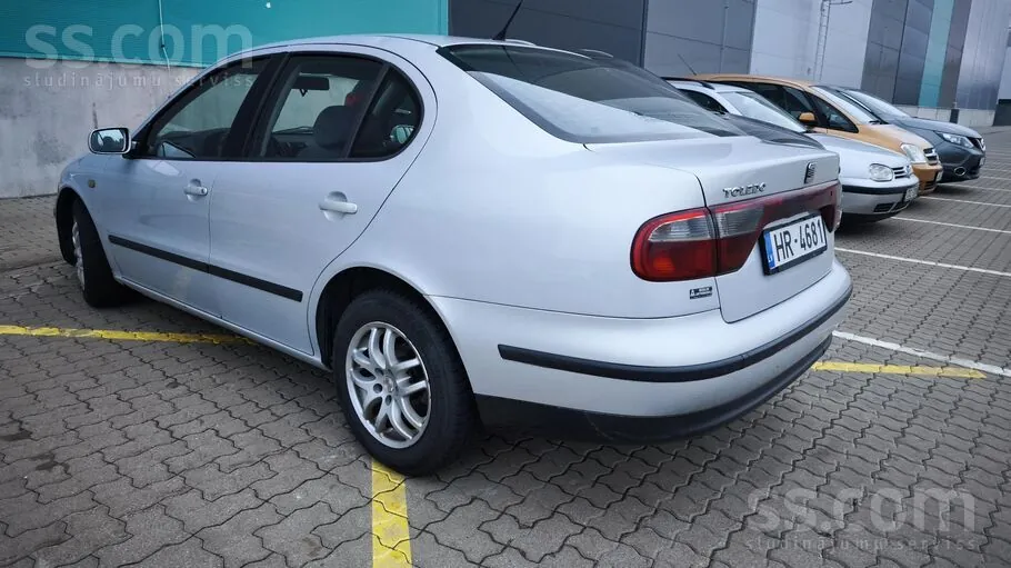 Seat Toledo 1999 photo 3